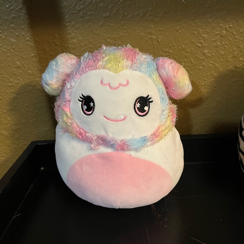 Squishmallow 8 in